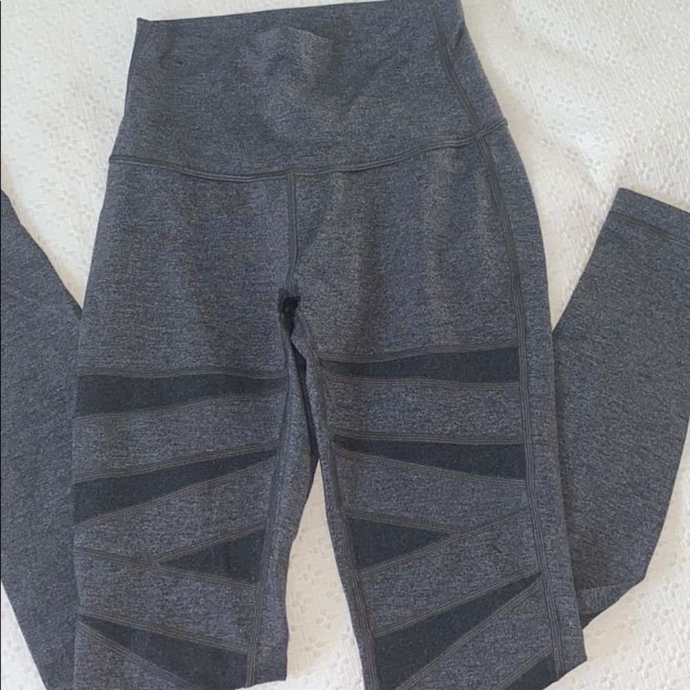 LULU LEMON leggings size 4